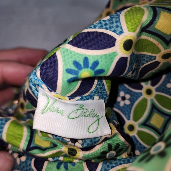 Vera Bradley small purse. - Picture 2 of 10